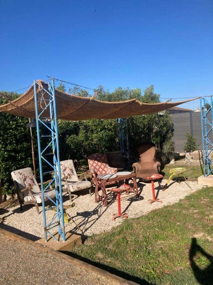 Chez Les Brocs B&B Canet  외부 사진